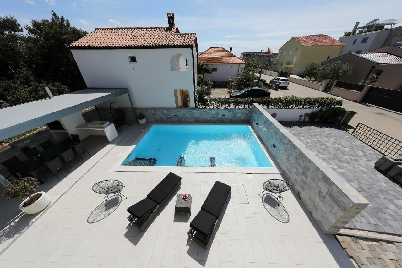 Luxury Villa Nada With Pool بيتريتْشاني المظهر الخارجي الصورة